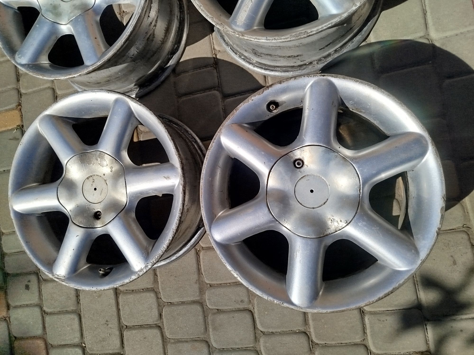 Продам диски р 15 4/100