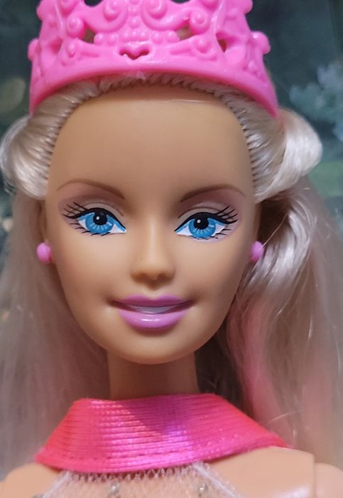 Śliczna lalka Barbie