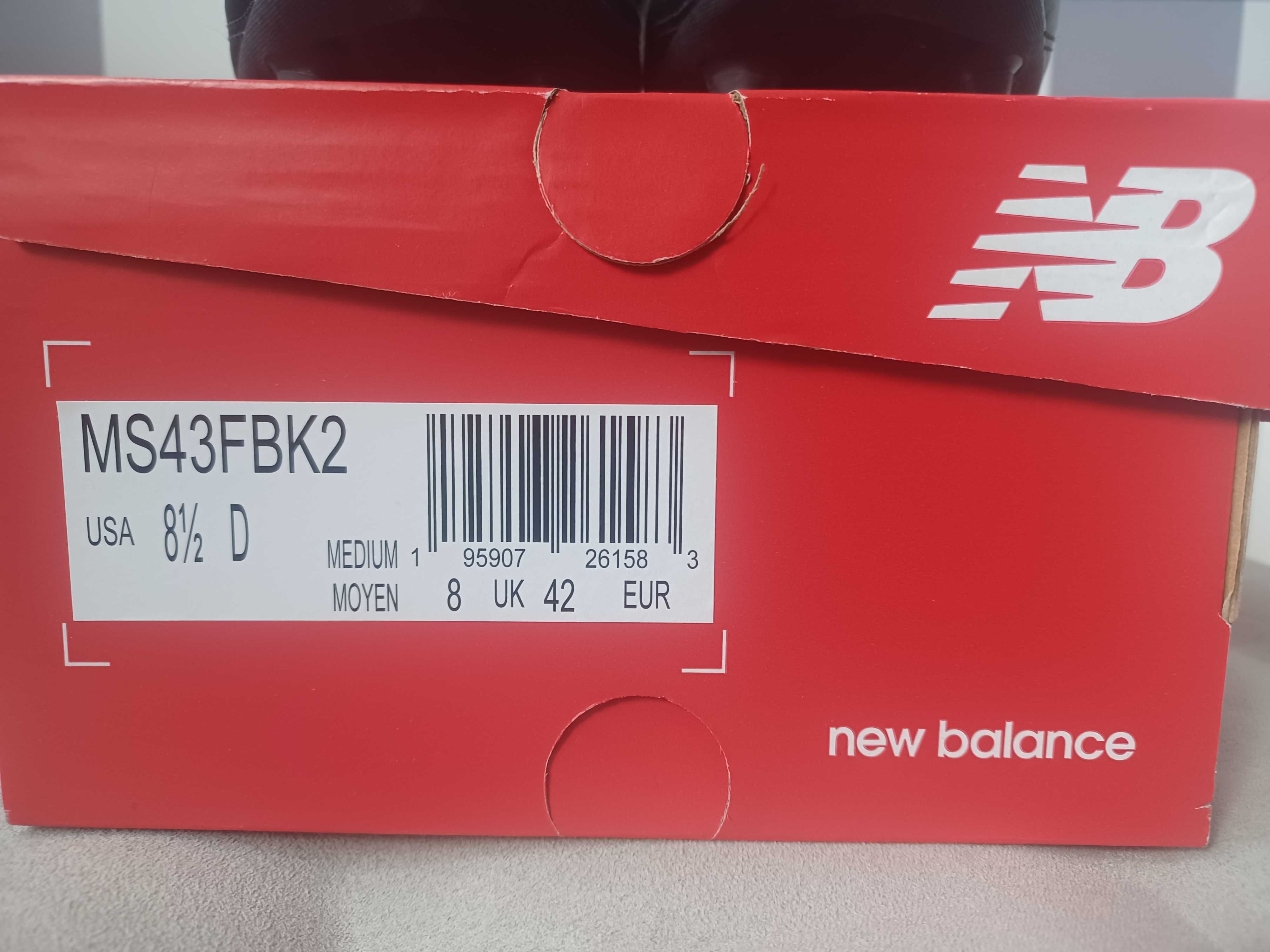 Buty piłkarskie New Balance MS43FBK2 korki 42