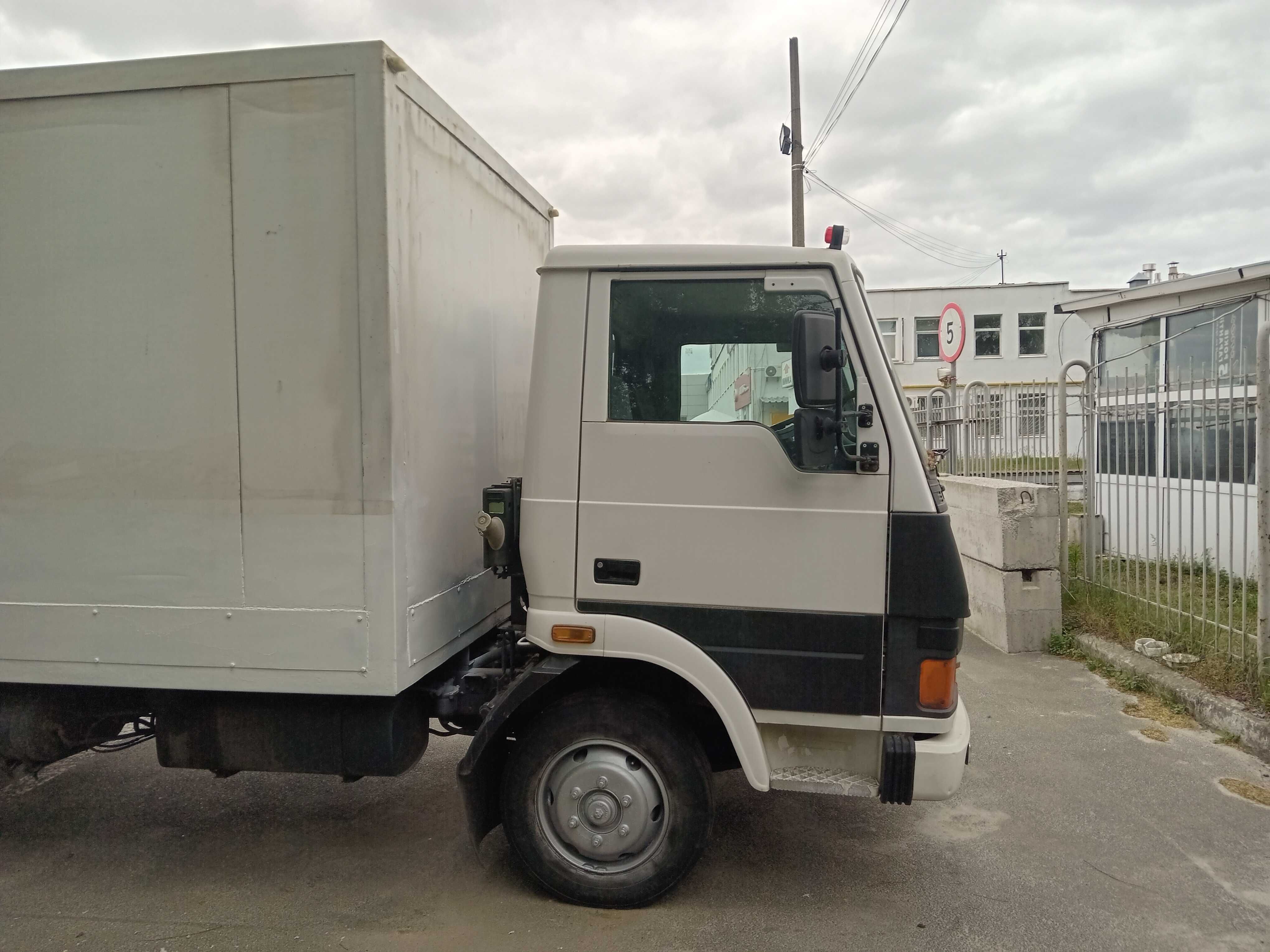 Продам промтоварний фургон на базі шасі ТАТА LPT 613