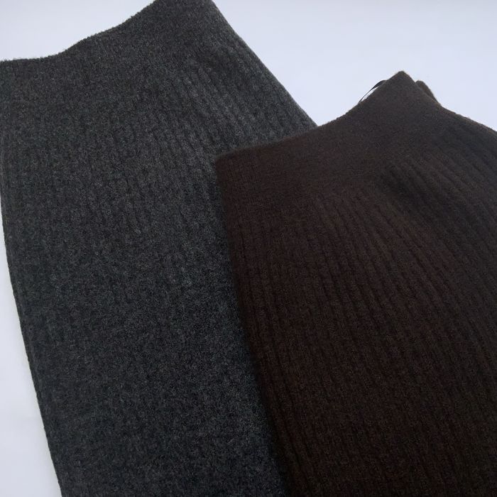 Спідниця Uniqlo ( M,L,XL)