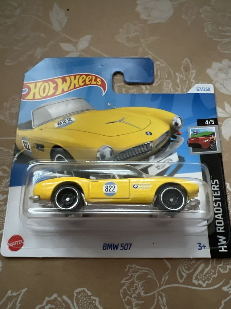 Hot Wheels Bmw 507 żółty