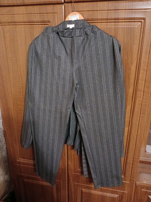 Продам Костюм двійка.