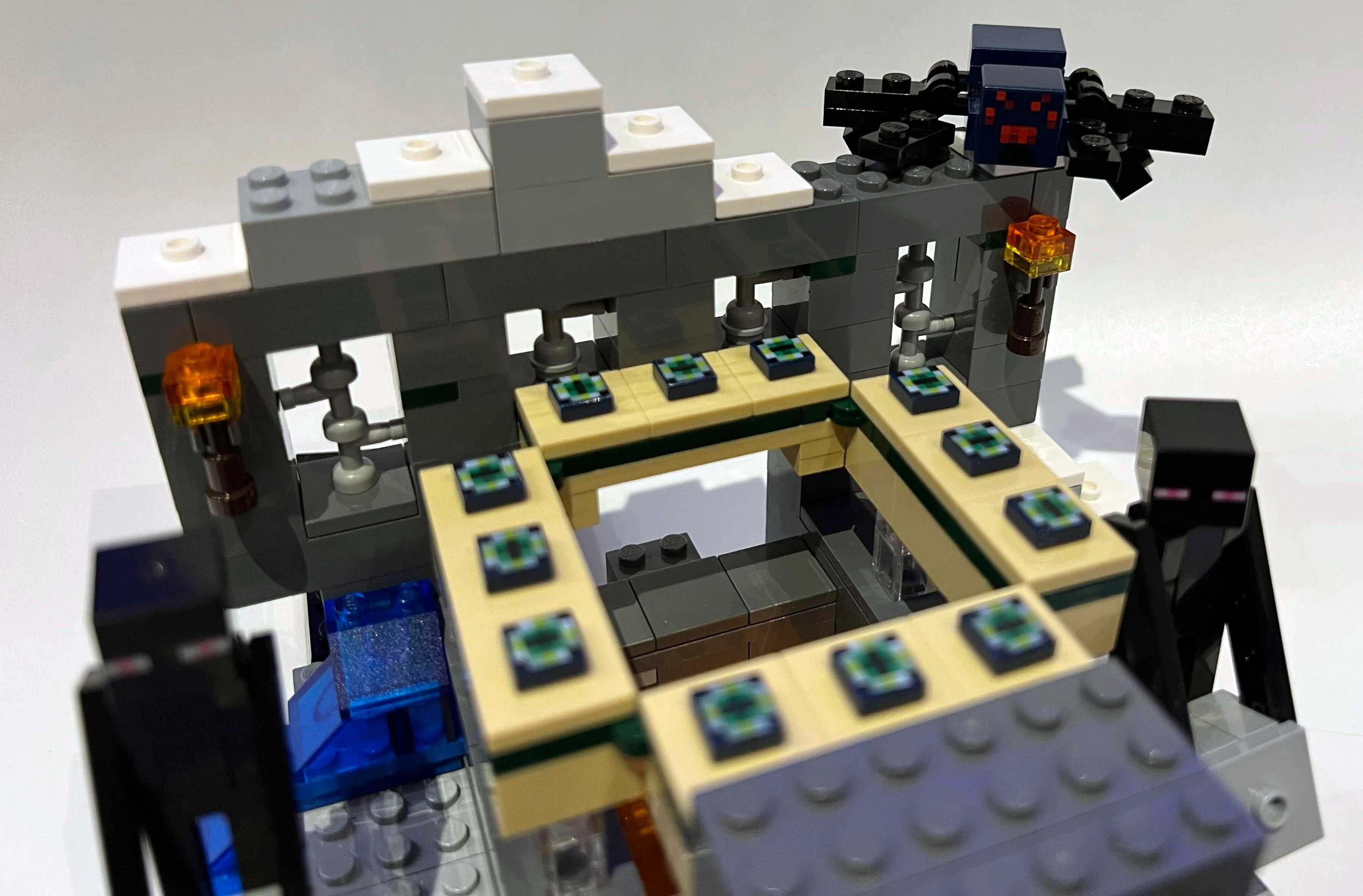 Lego 21124 Minecraft - Portal Kresu - 100%