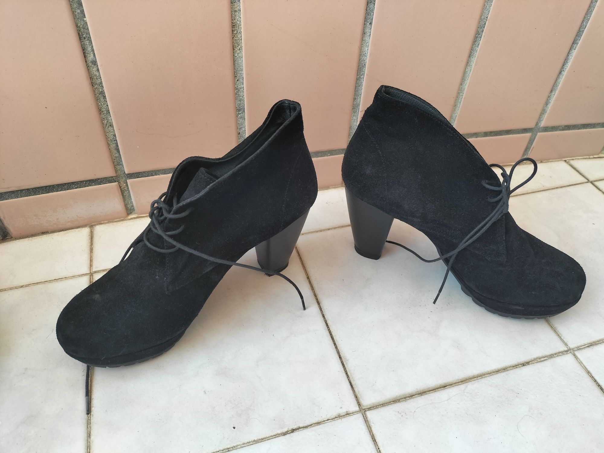 Botins mulher Pretos