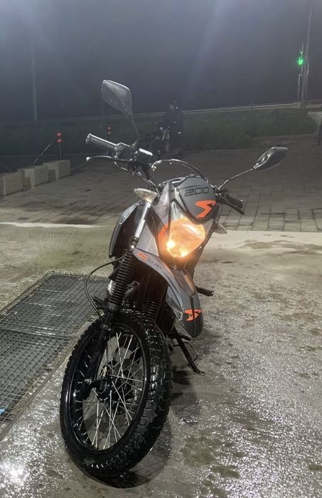 Лонцін прус 200 в хорошому стані