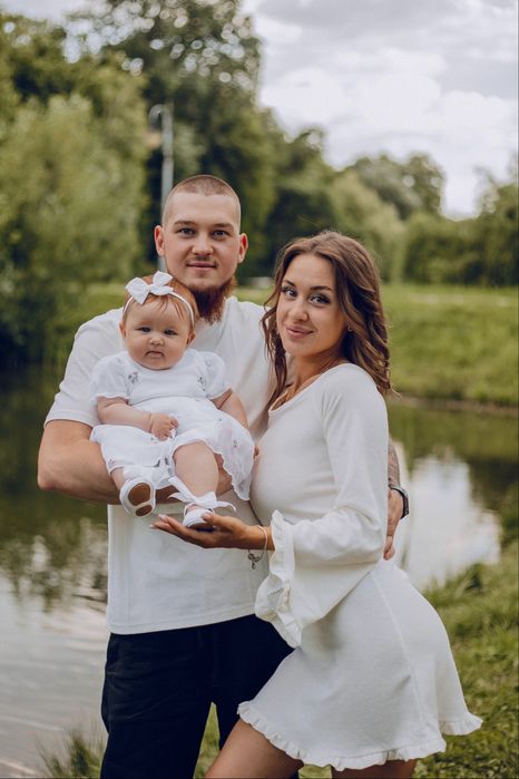 Фотограф Вишневе сімейні зйомки