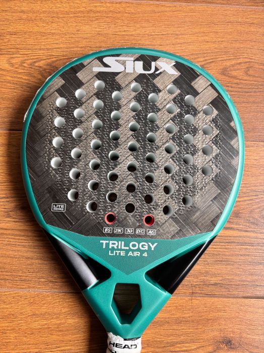 Raquete Padel - Triology Lite Air 4