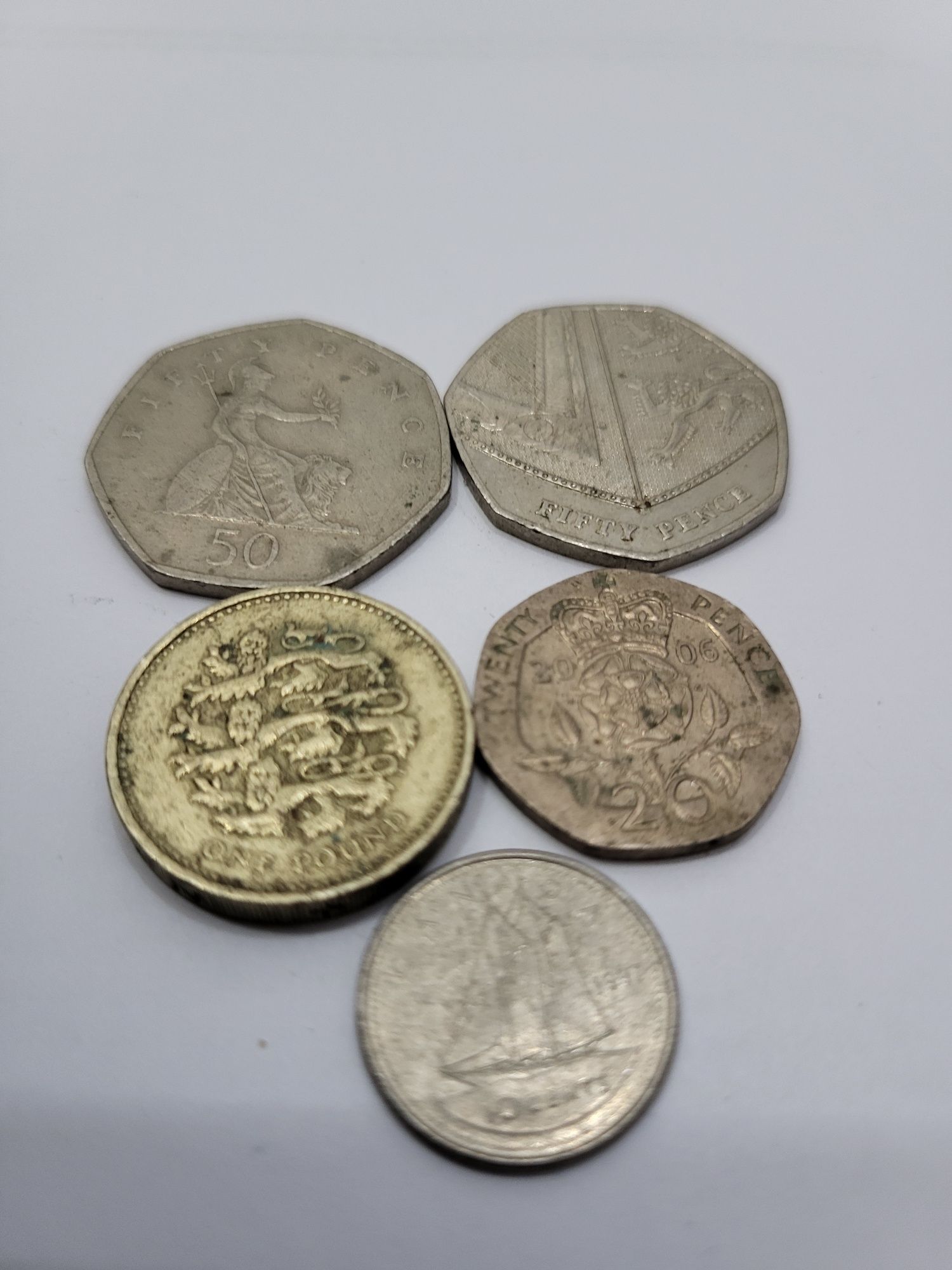Stare monety z Elizabeth 2