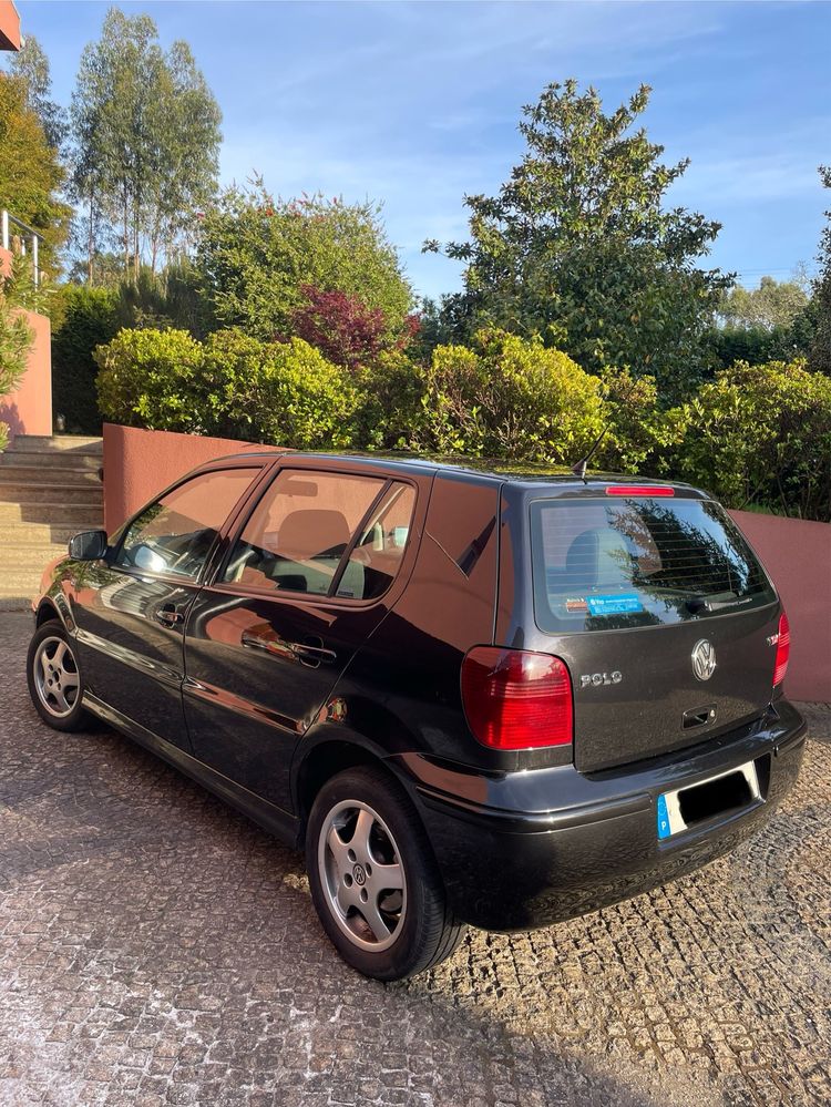 Volkswagen Polo bem cuidado