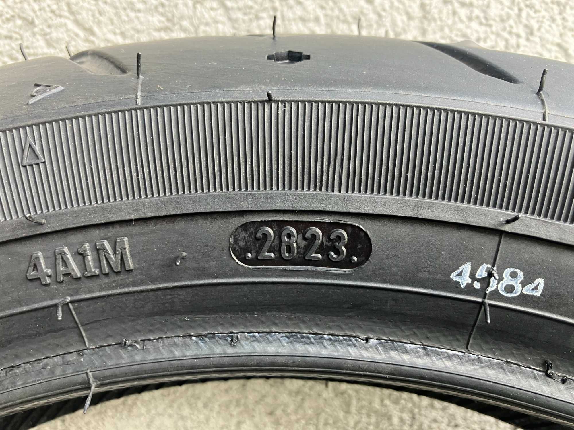 130/80B17 Dunlop D408F H-D Road King Electra Glide CVO Screaming Eagle