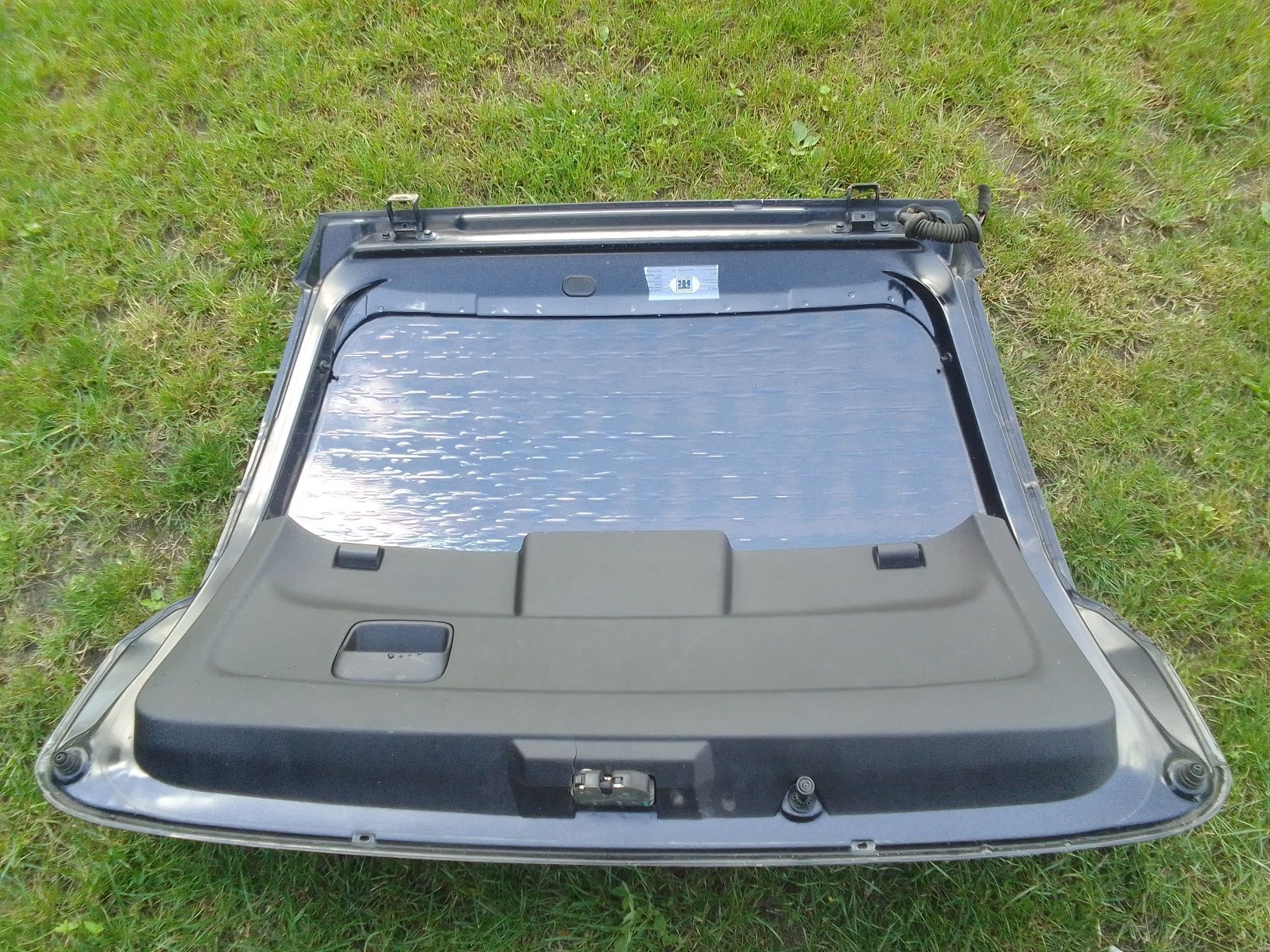 Klapa tylna bagażnika Fiat Grande Punto rok 2005 kolor czarny 3 drzwi