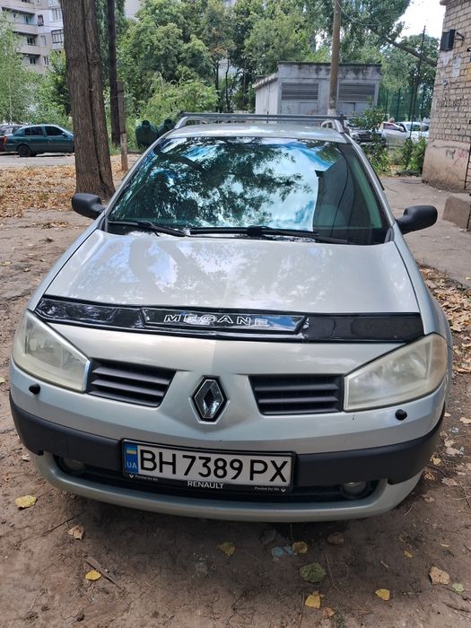 Продам Рено Меган 1.6 2003г