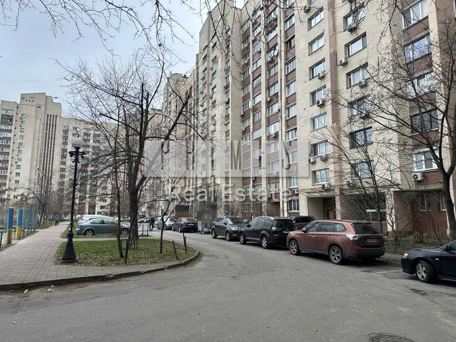 ОБОЛОНЬ Квартира 3к Тимошенка Лук’яненка 18 Метро МІНСЬКА 5 хв пішки