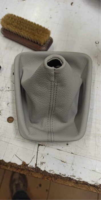 Mieszek dźwigni zmiany biegów hellgrau BMW e36 compact nowa skóra