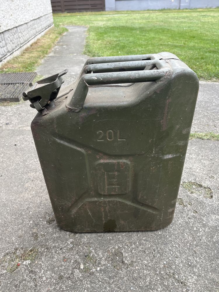 Kanister metalowy 20l zbiornik na paliwo