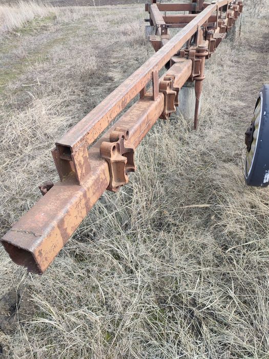 Трактор Беларус 1523 2020 року Трактор МТЗ 1523 2020 року Плуг ПТК 8