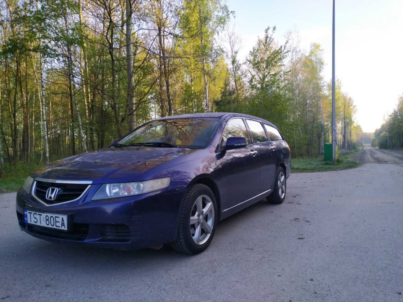 Honda Accord rok 2004