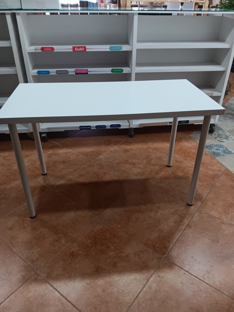 Mesas Ikea Lagkapten Brancas