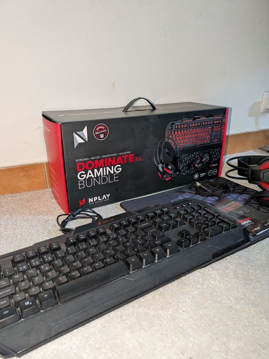 Teclado rató y auriculares aproveite