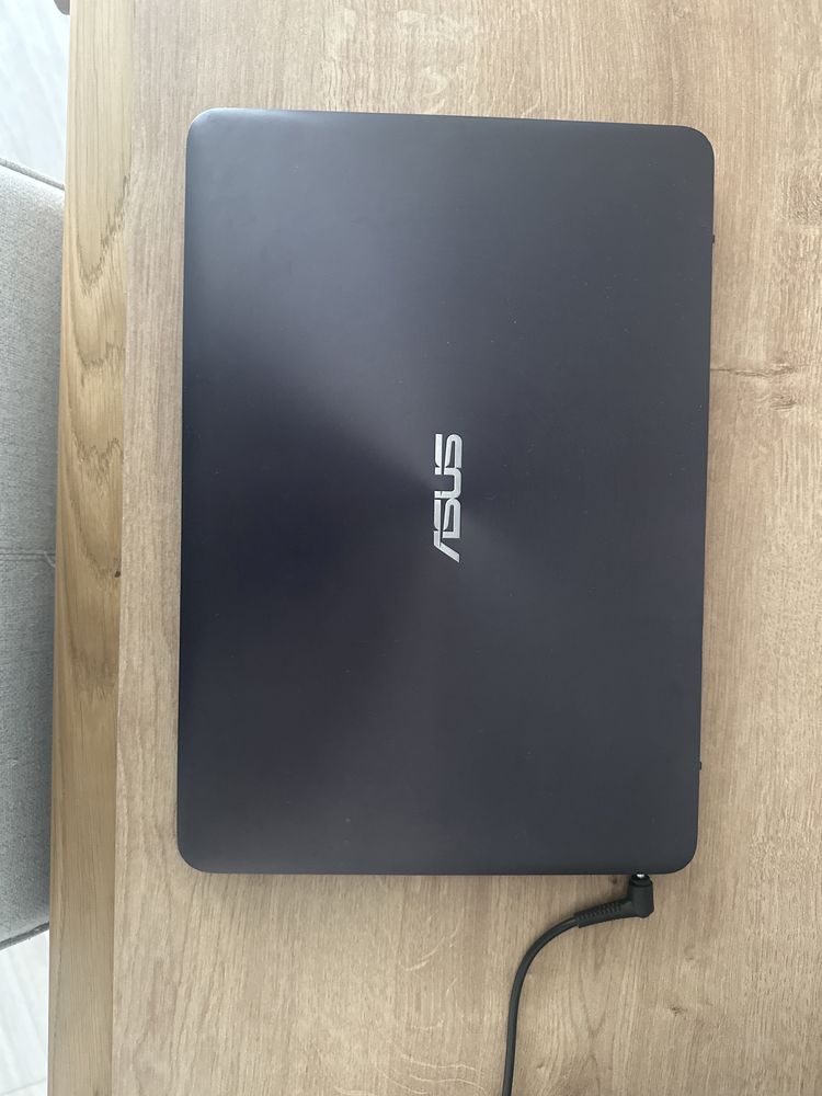 ASUS laptop bez gwarancji