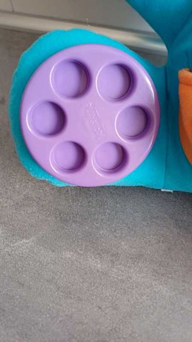 Slonik Playskool Hasbro, zabawk sensoryczny