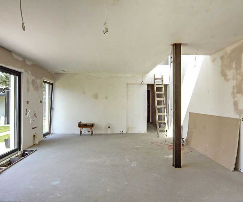 Заливка Бетонної Стяжки Стяжка для Підлоги Напівсуха Стяжка Штукатурка