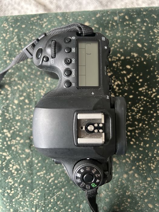 Okazja Canon EOS 6D Mark II