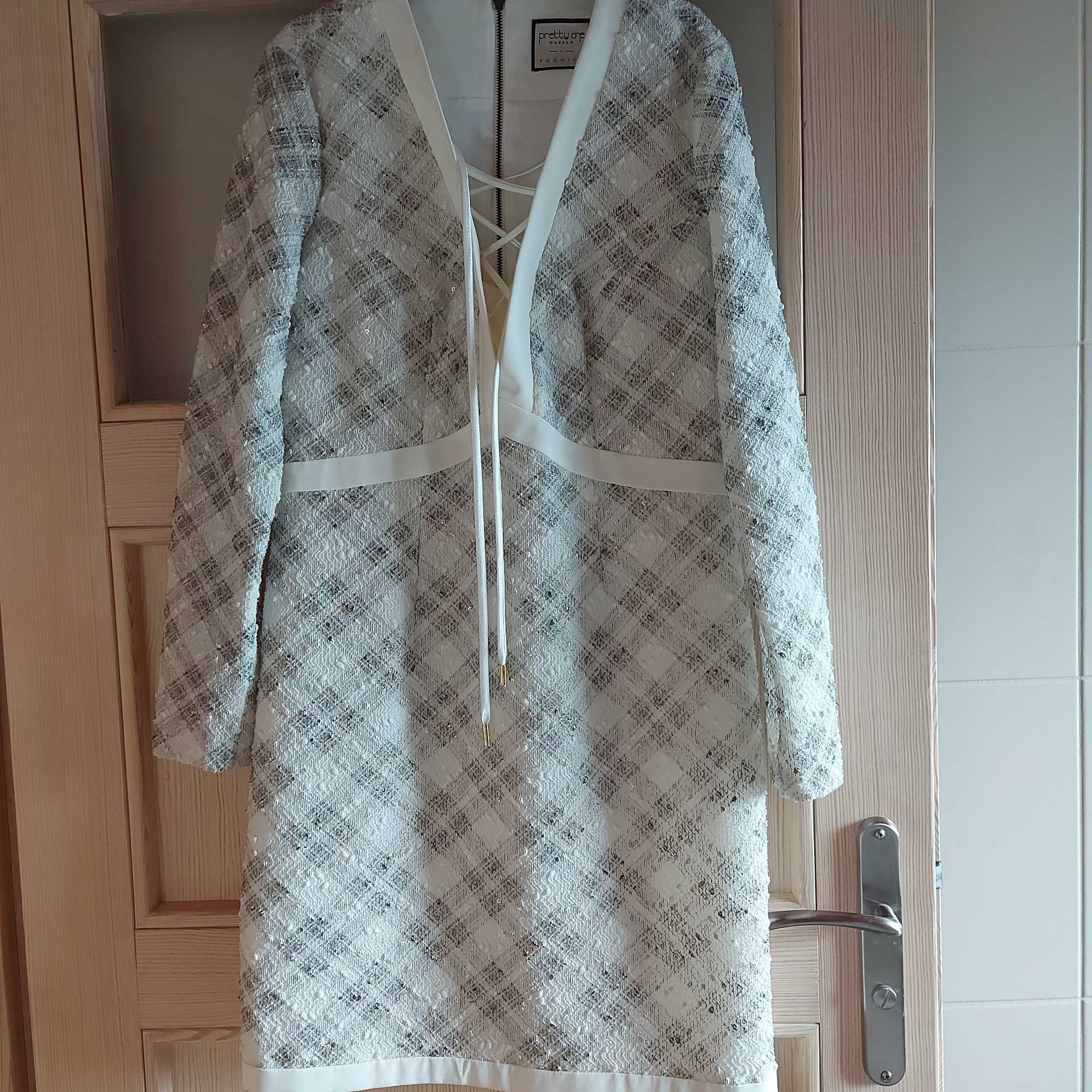 Sukienka pretty one z limitowanej kolekcji 38-40