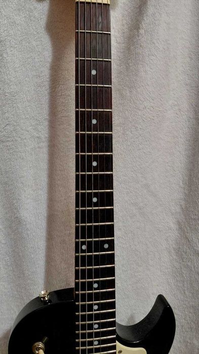 Електрогітара Cort CR100