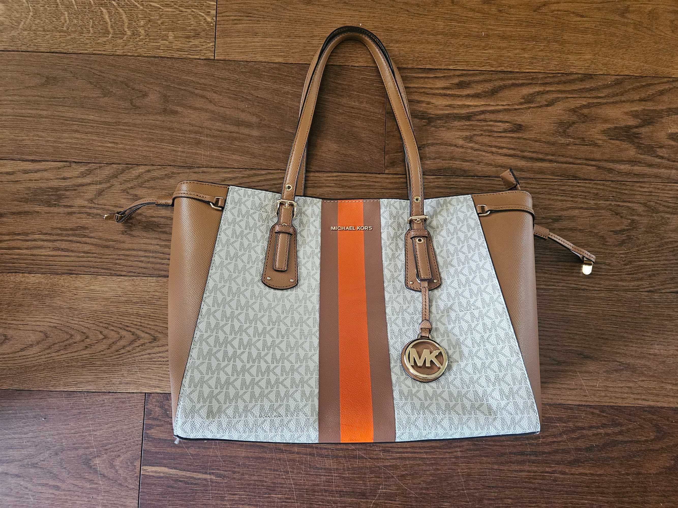 Brązowo biała torebka Michael Kors oryginalna, na ramię Voyager