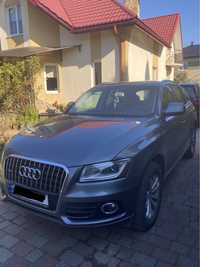 Автомобіль Аudi q5