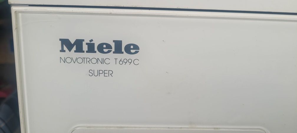 Suszarka elektryczna Miele novotronic T699C