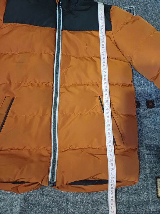 Віддам куртки для двору