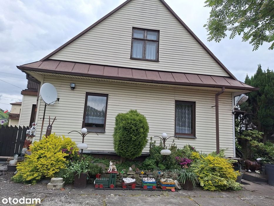 Dom z odrębną działką 509 m2