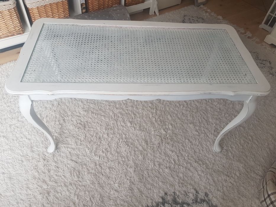 Ława w stylu prowansalskim