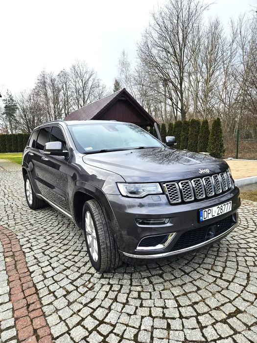Jeep Grand Cherokee Sprzedam Jeepa grafitowy metalic z Salon Polska