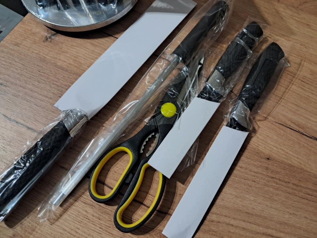 Zestaw noży 8 elementów Cheffinger