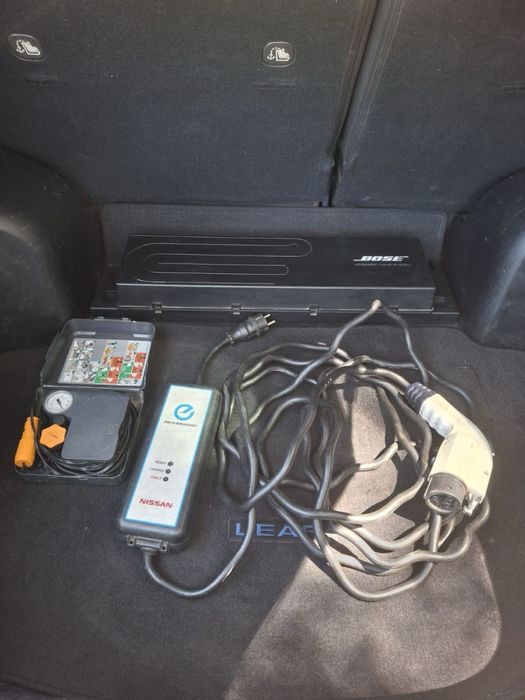 Продам Ниссан Лиф