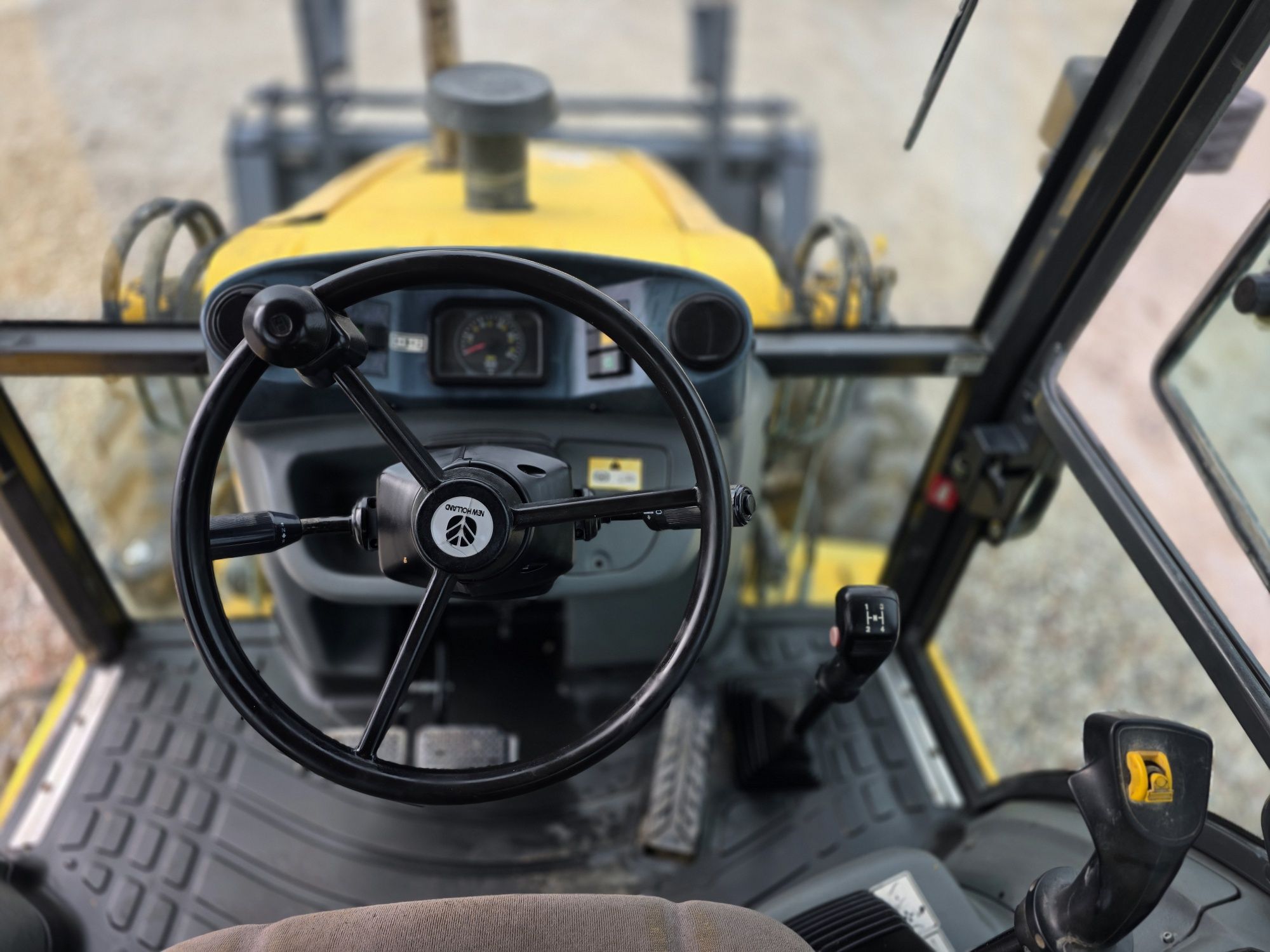 New Holland LB95b Widly Teleskop Szczeka Pływ łyżka Szybkozłącze Brutt