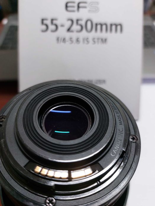 Кенон ef -s 55-250 is stm новий
