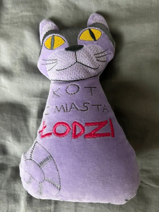Maskotka kot z miasta Łodzi pochodzi