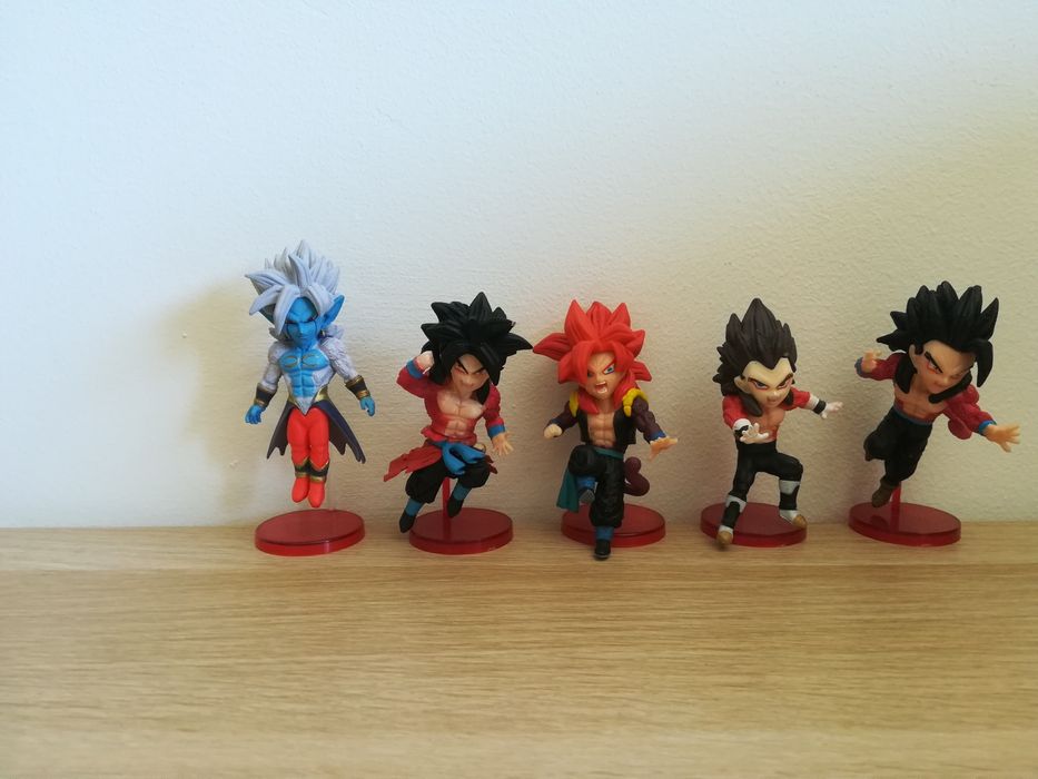 5 figuras Dragon Ball super heroes