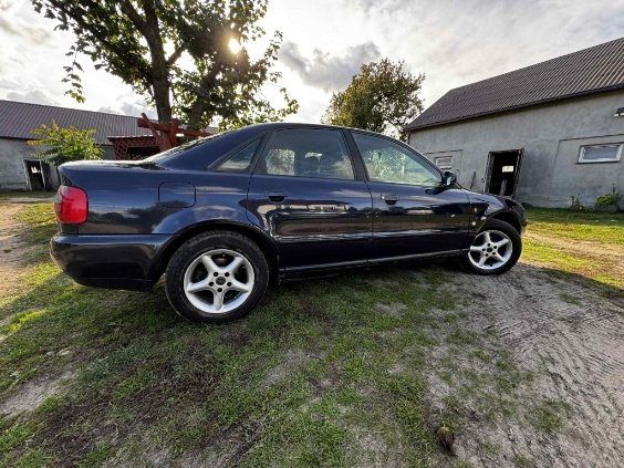 Audi A4 sedan 1,9 TDI