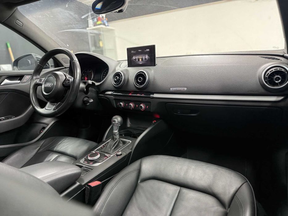 2015 Audi A3 2.0 TFSI quattro S tronic design