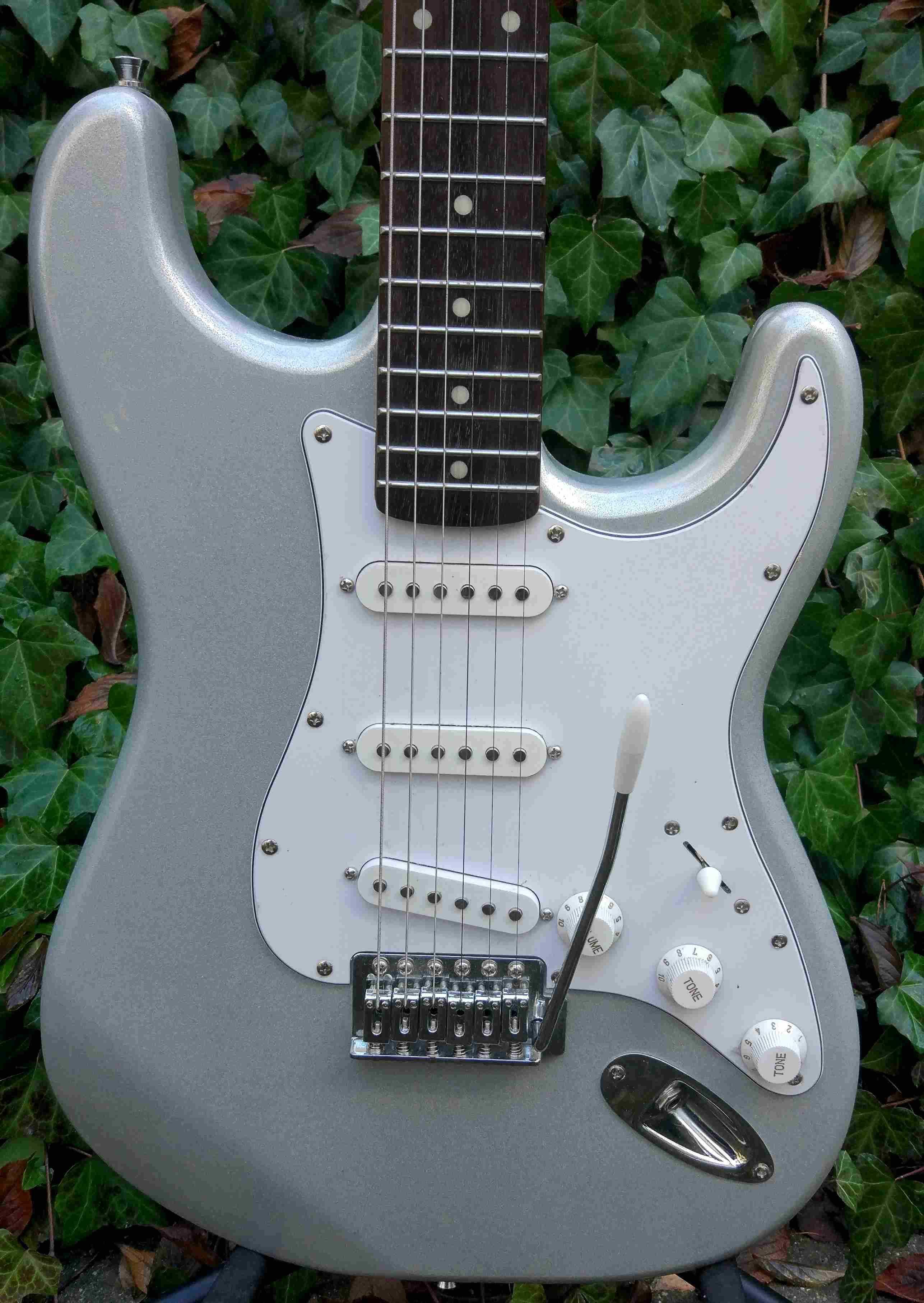 Gitara elektryczna stratocaster Jay Turser