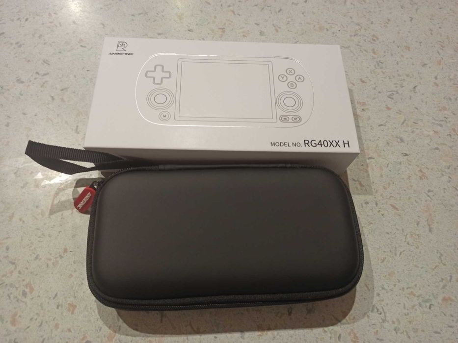 Nowość!!! Konsola Retro Anbernic RG40XX H + Etui Gratis=)