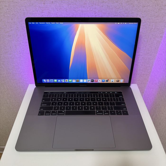 MacBook Pro 15 2021 року i7, 512gb, 16gb