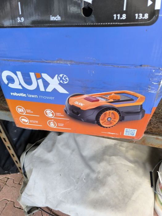 Robot koszący nowy na 300m2