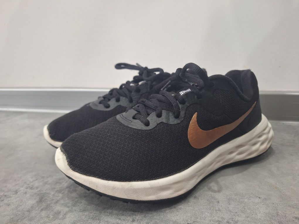 Buty nike revolution 6